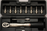 Contec Drehmomentschlüssel 1/4" Verstellbar von 2 - 24 Nm incl. 7 Bits